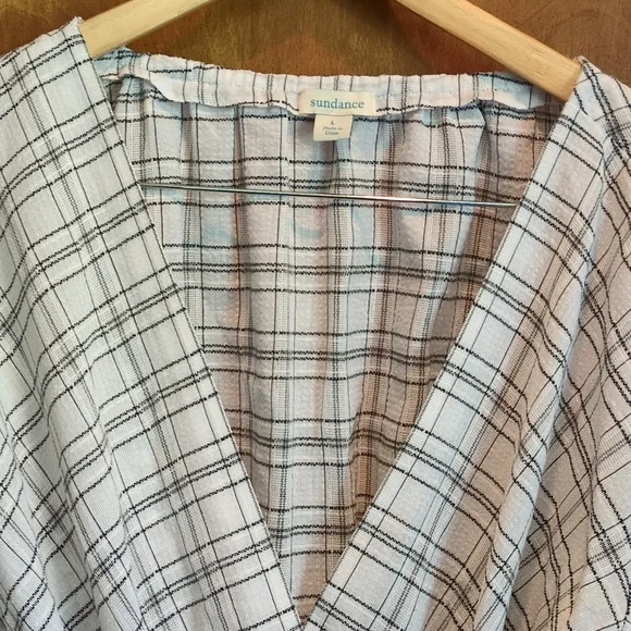 Sundance Dora Wrap Blouse In Black and White Size L - Picture 4 of 7